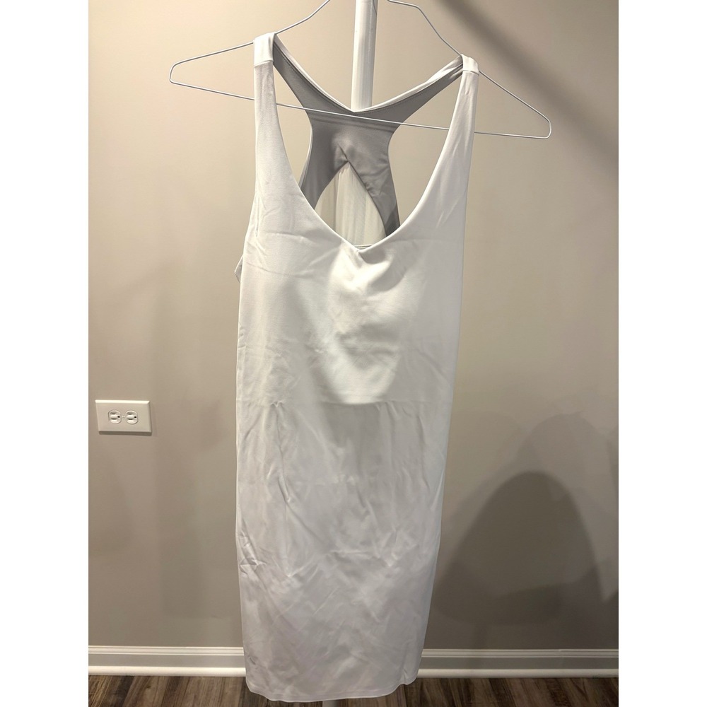 Spanx Active NWT White Get Moving Tennis Dress Size Large Built In Bra Racerback